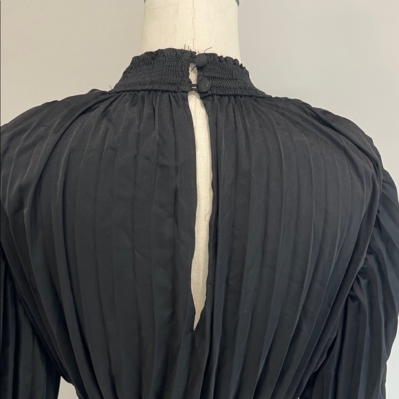 PETAL AND PUP Eloise Dress Elegant Black Pleated - Picture 11 of 12